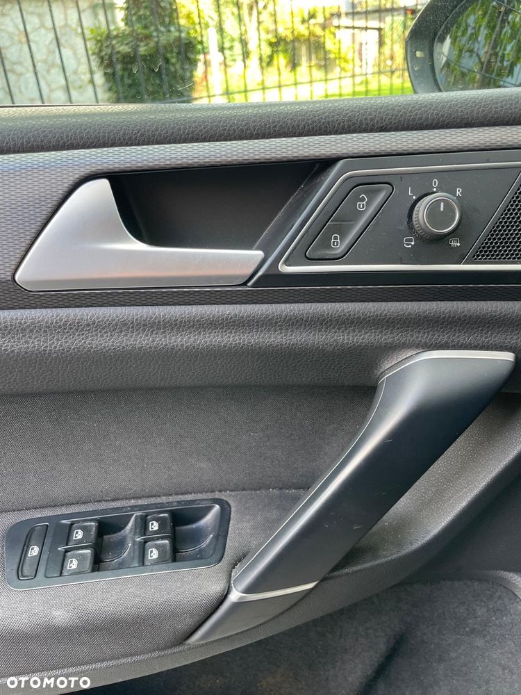 Volkswagen Golf Sportsvan - 7