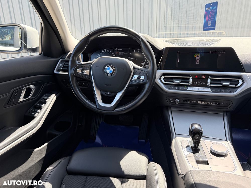 BMW Seria 3 320i AT - 6