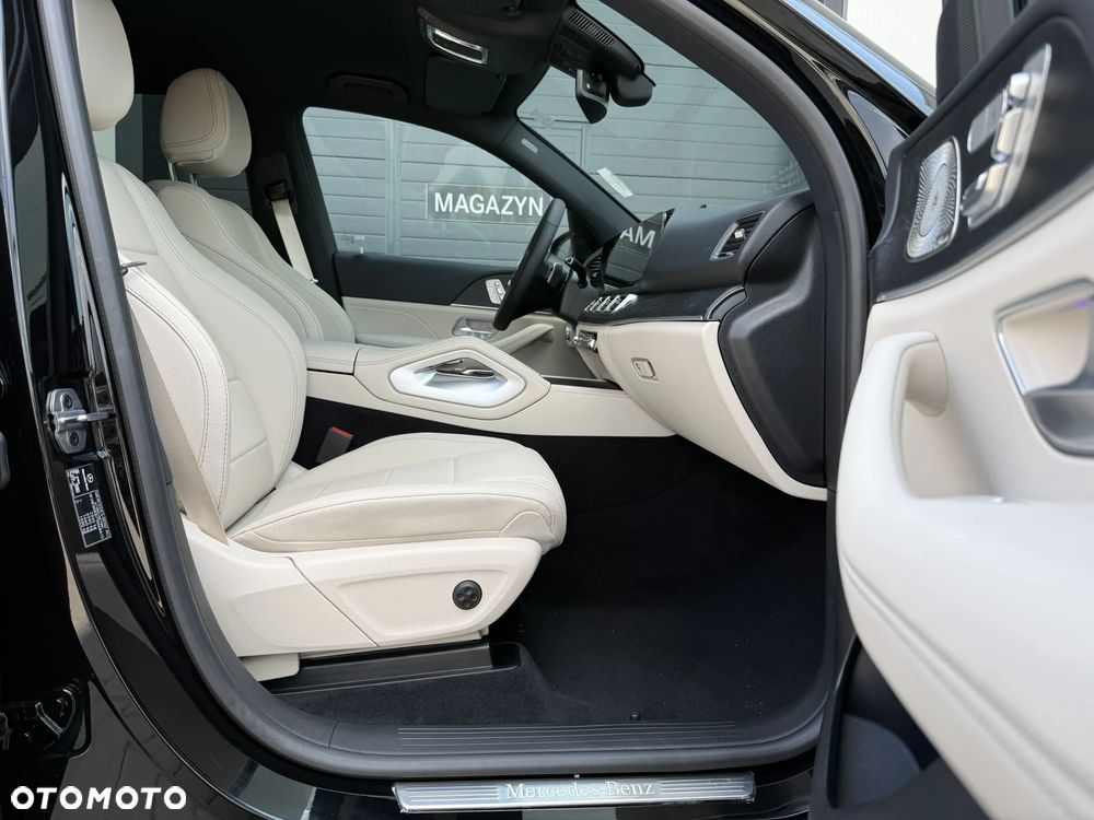 Mercedes-Benz GLE - 22