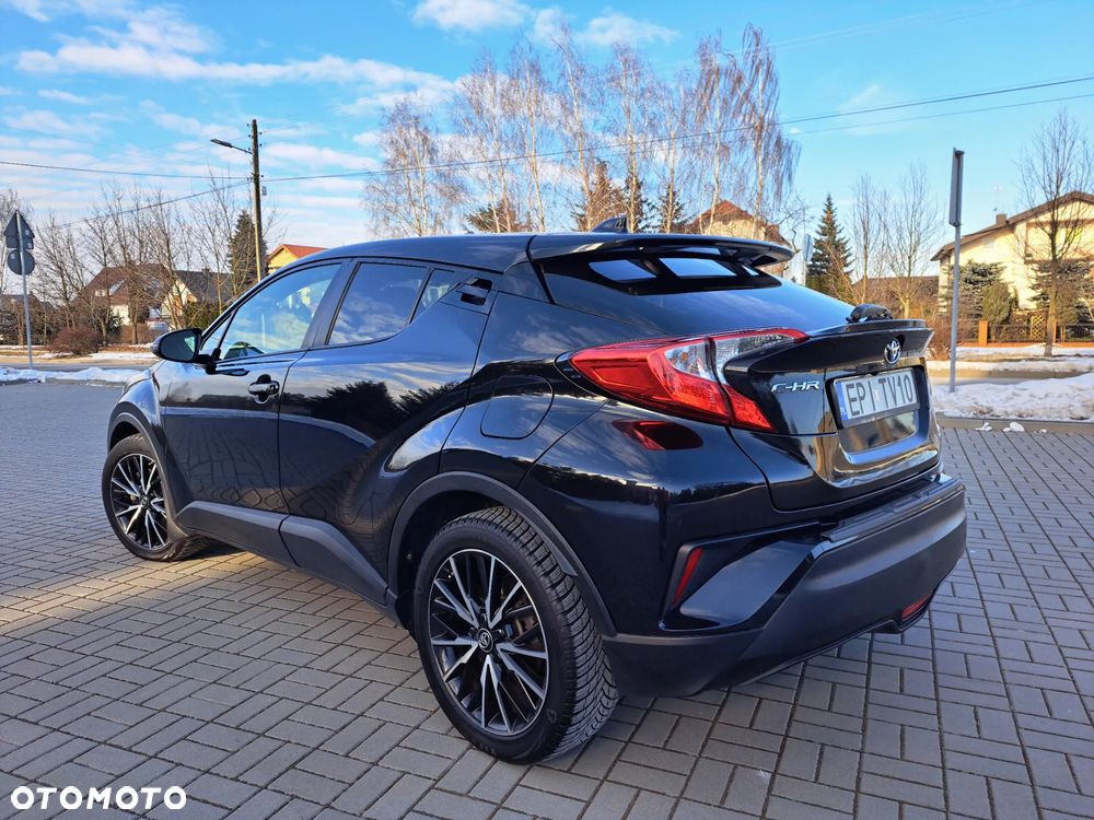 Toyota C-HR - 4