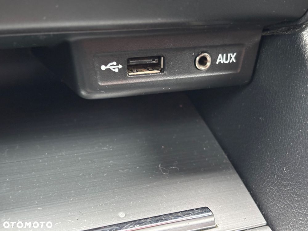 Skoda Octavia 1.6 TDI SCR Ambition DSG - 28