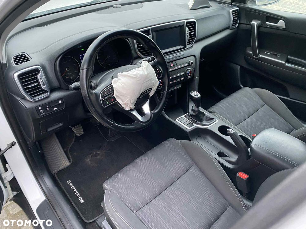Kia Sportage 1.7 CRDI 2WD Spirit - 9
