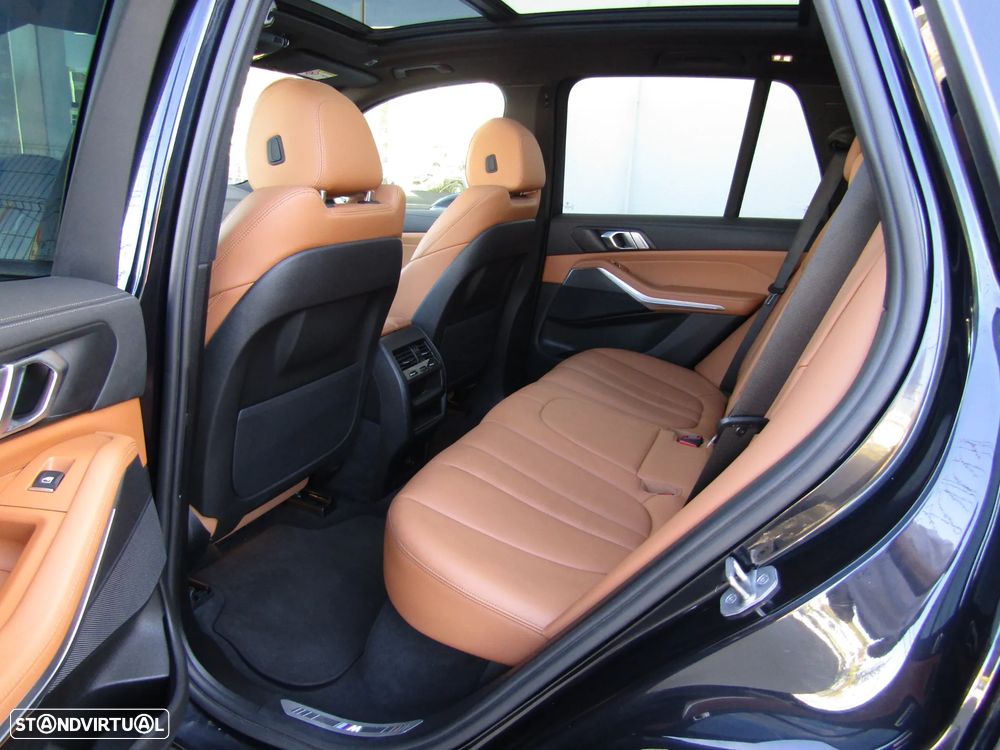 BMW X5 45 e xDrive Pack M - 29