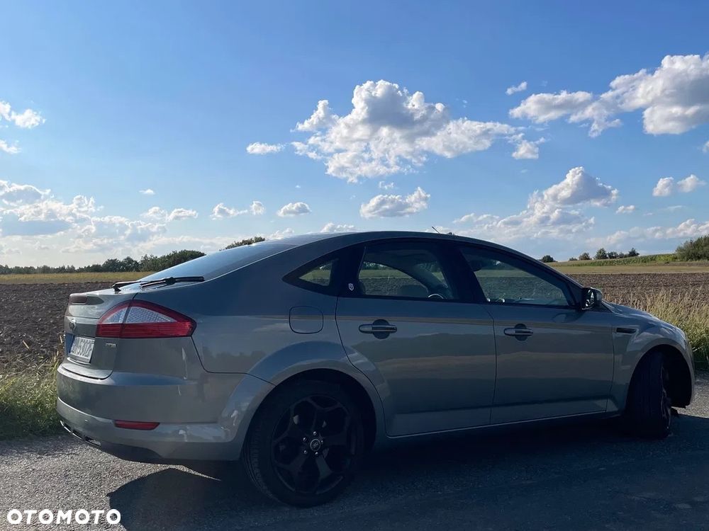 Ford Mondeo 1.8 TDCi Ghia - 4