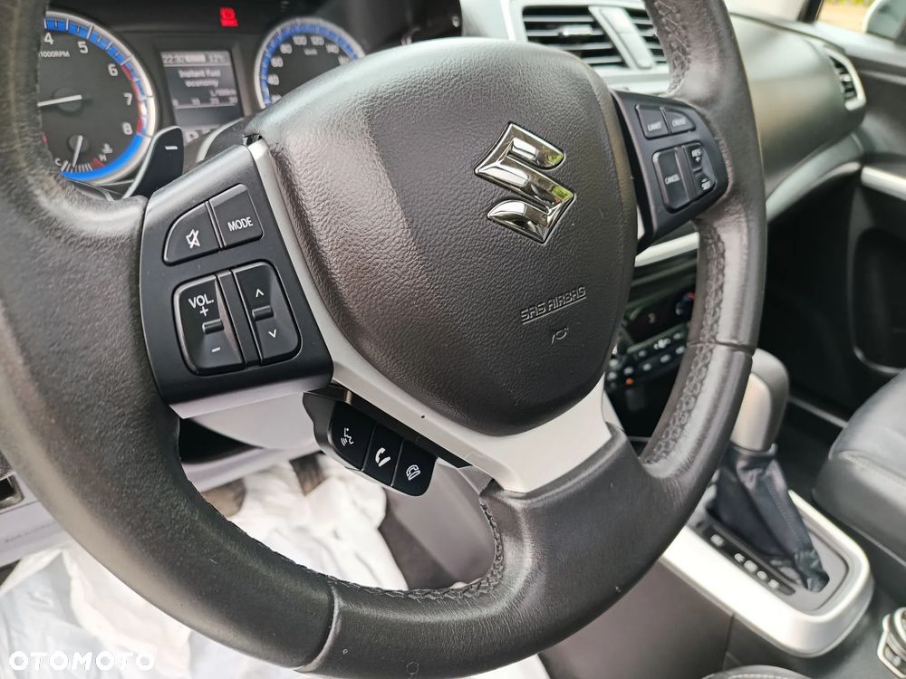 Suzuki SX4 S-Cross 1.6 VVT CVT 4x4 limited - 26