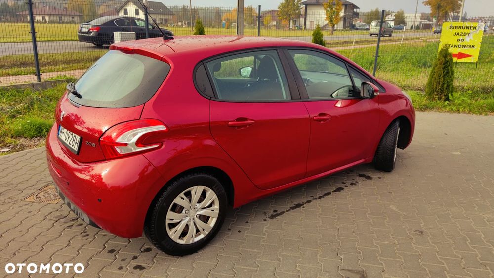Peugeot 208 1.4 VTi Active - 5
