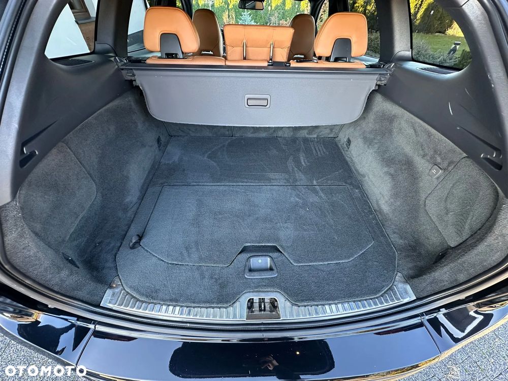 Volvo XC 60 D5 AWD Geartronic Summum - 19