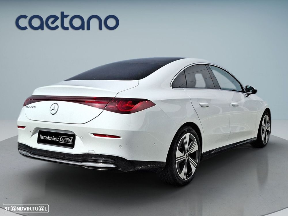 Mercedes-Benz CLA 220 - 8