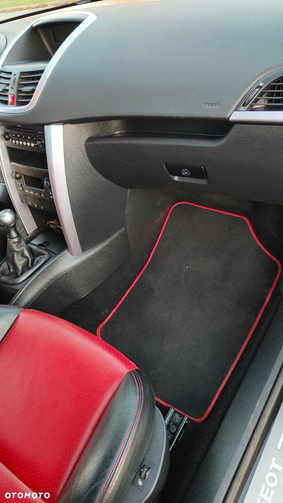 Peugeot 207 150 Turbo Platinum - 15