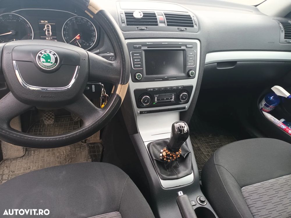 Skoda Octavia - 9