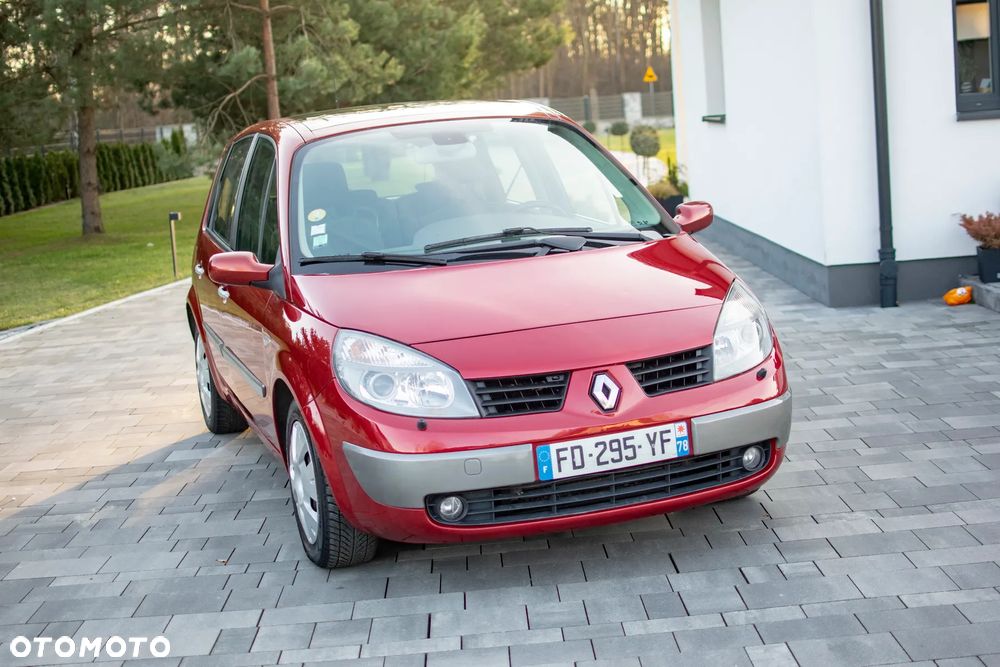 Renault Scenic 2.0T 16V Privilege - 13