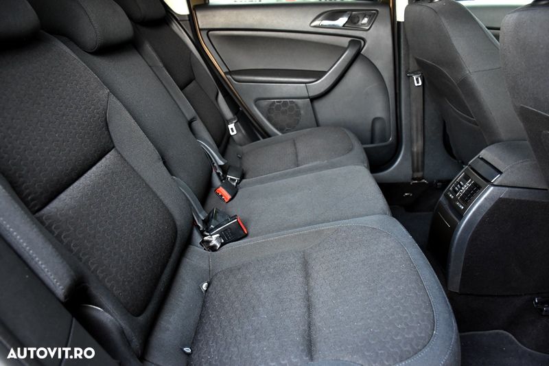 Skoda Yeti 2.0 TDI Active - 14