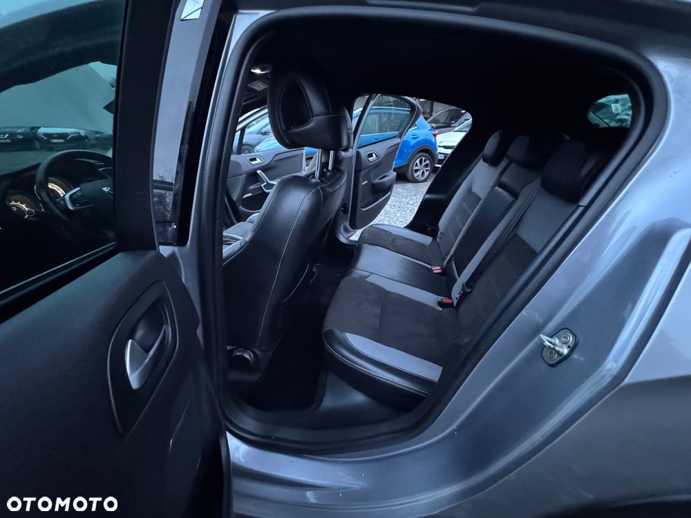 Citroën DS4 Cross 1.6 BlueHDi Be Chic S&S EAT6 - 13