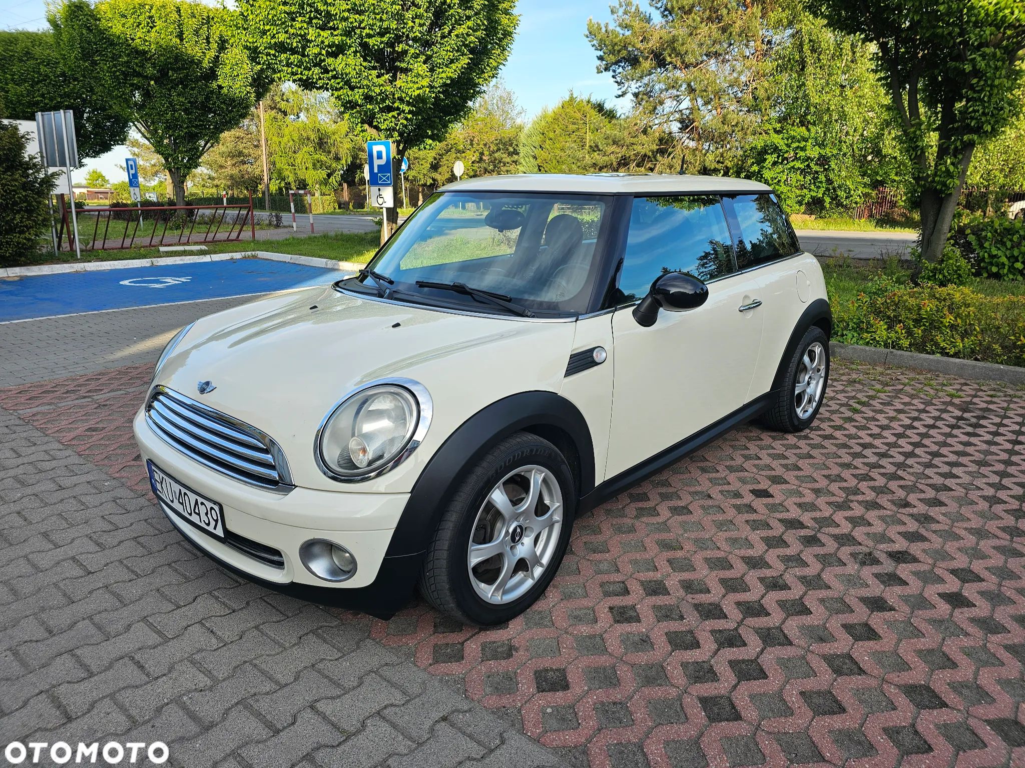 MINI ONE Standard - 1