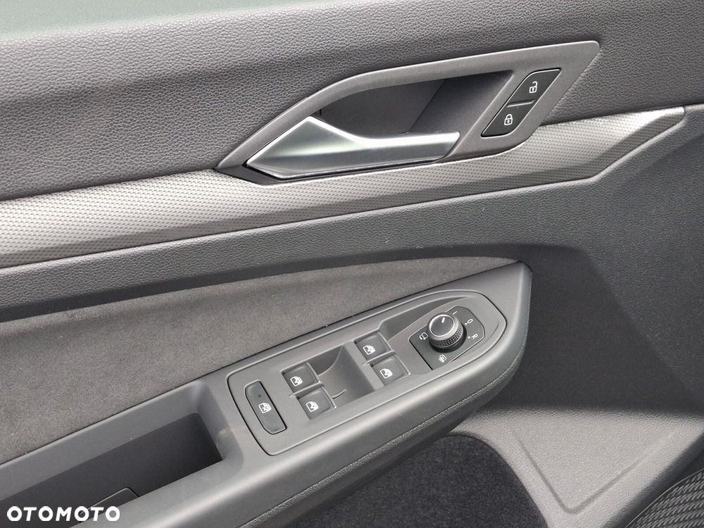 Volkswagen Golf Variant - 9