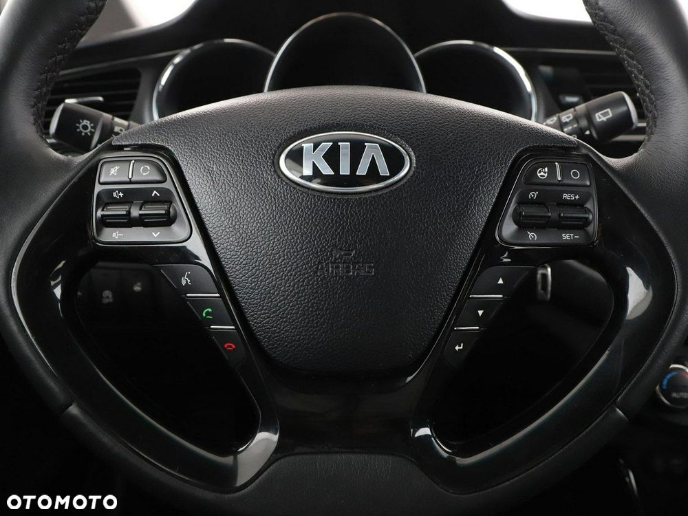 Kia Ceed 1.6 GDI ISG Dream-Team Edition - 21