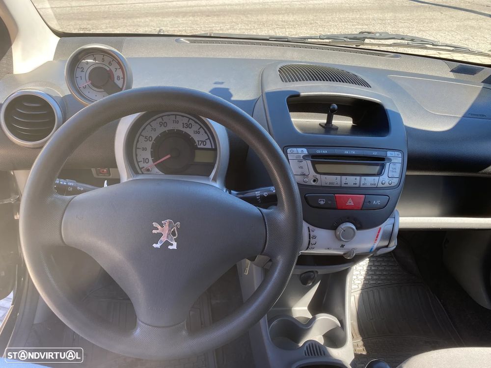 Peugeot 107 - 11