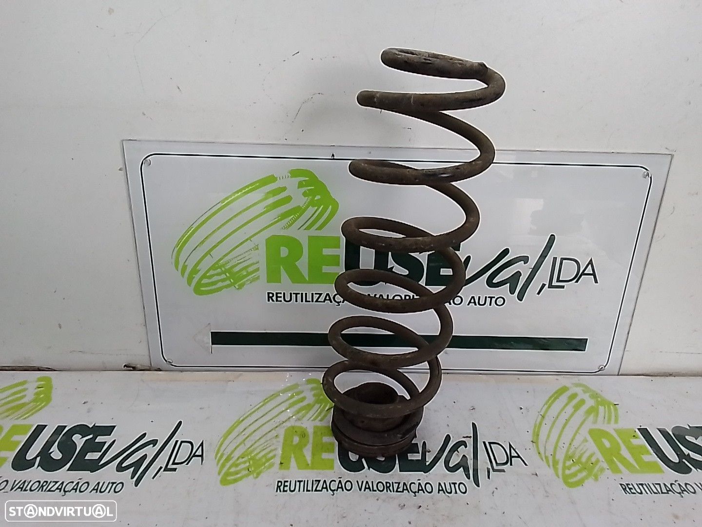 Mola Suspenção Tr Esq Volkswagen Polo (9N_) - 1