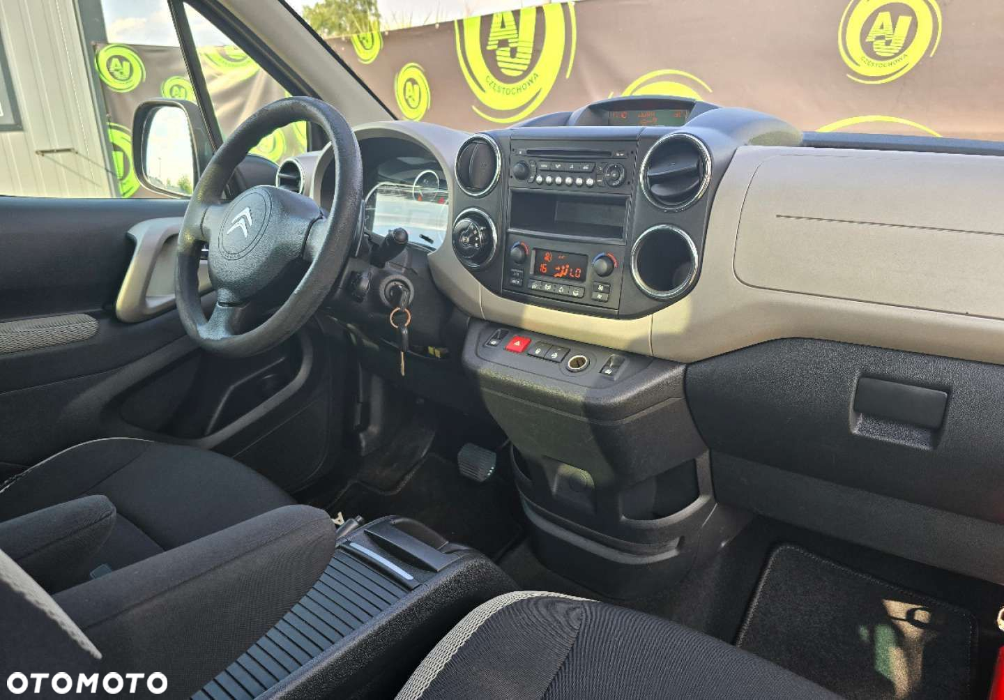 Citroën Berlingo e-HDi 90 FAP EGS6 Multispace - 33