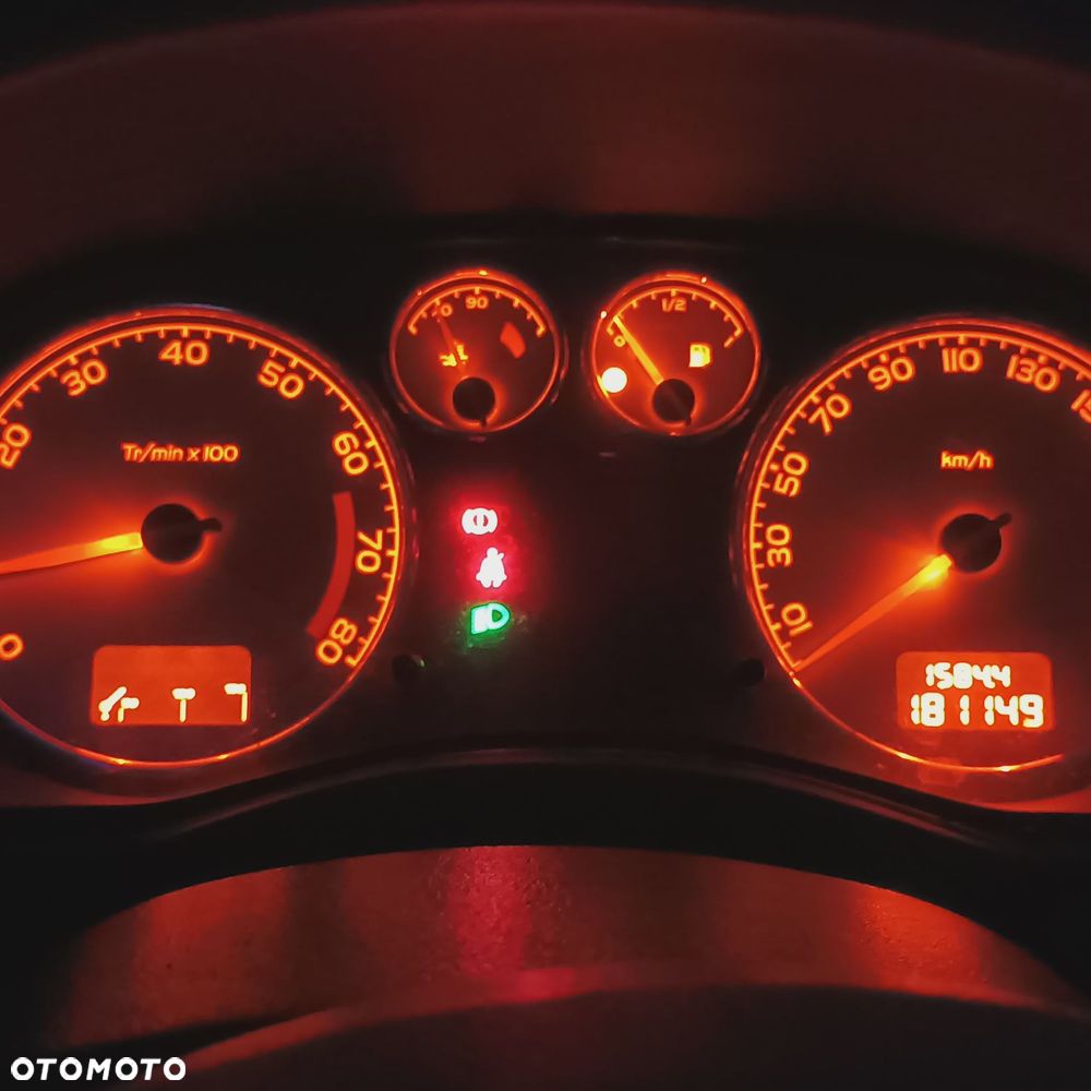 Peugeot 307 CC - 6