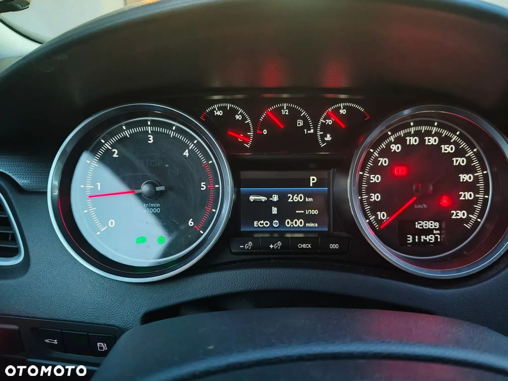 Peugeot 508 BlueHDi FAP 180 Automatik Stop&Start Allure - 17