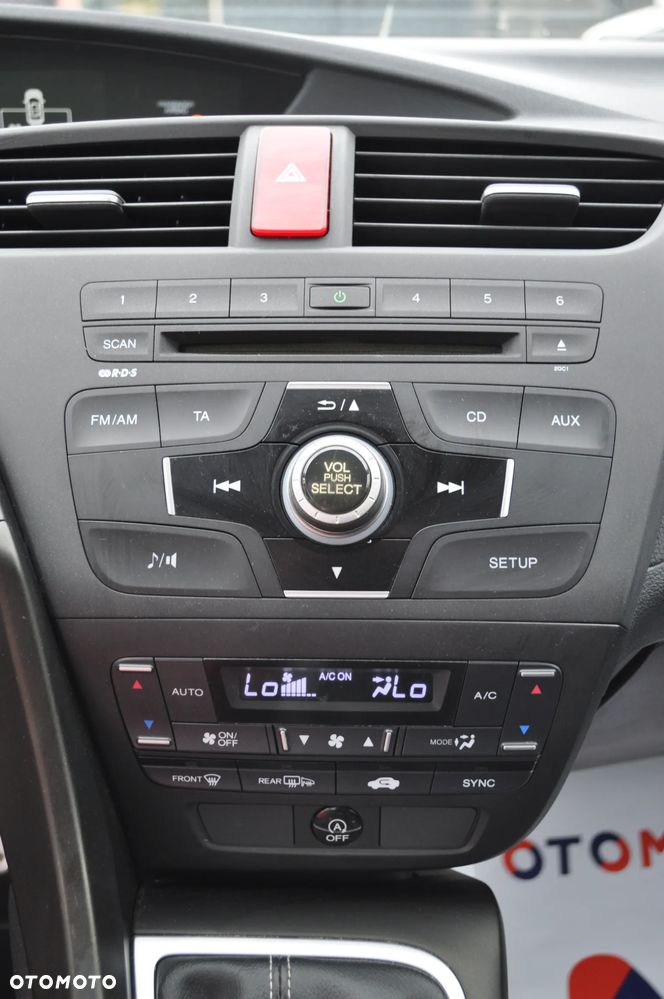 Honda Civic 1.8 i-VTEC Sport - 29