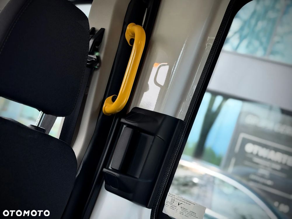Ford Transit - 13