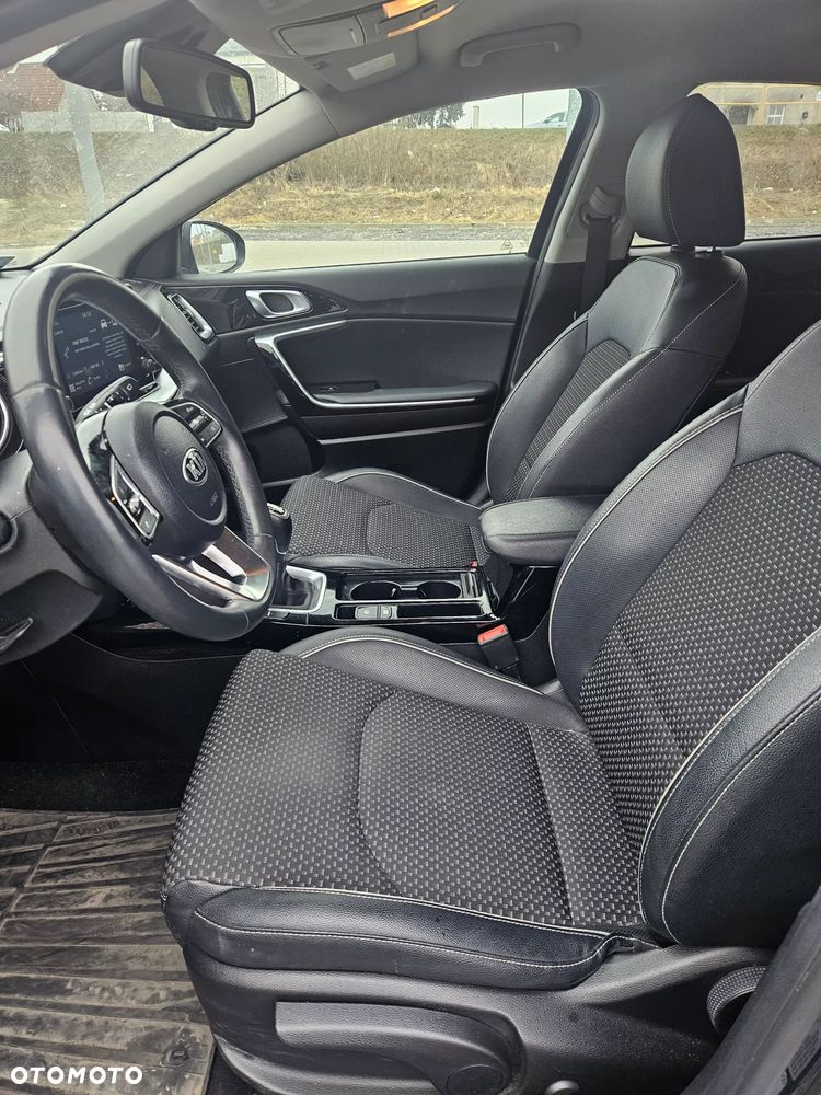 Kia XCeed 1.5 T-GDI M - 5