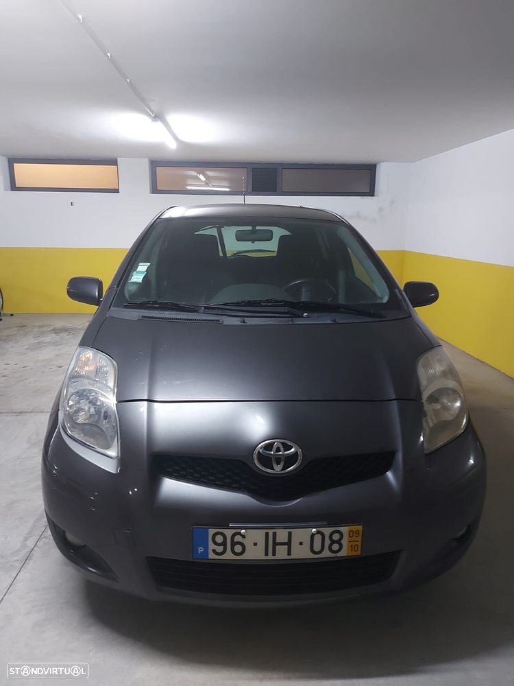 Toyota Yaris 1.4 D-4D High Pack - 8
