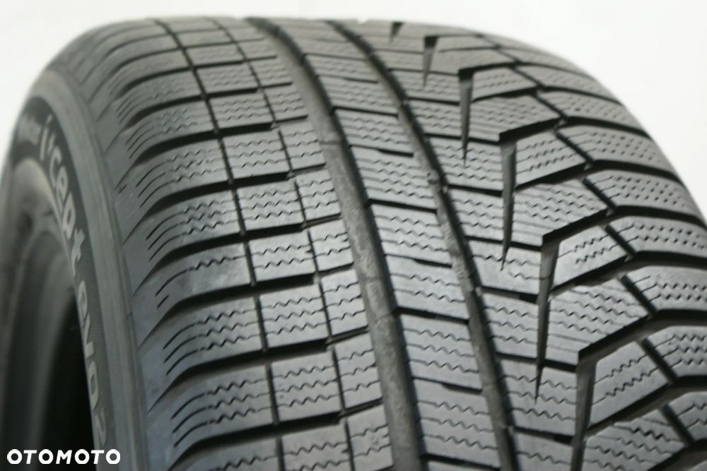 225/55R17 HANKOOK WINTER I CEPT RS2 , 6mm - 2