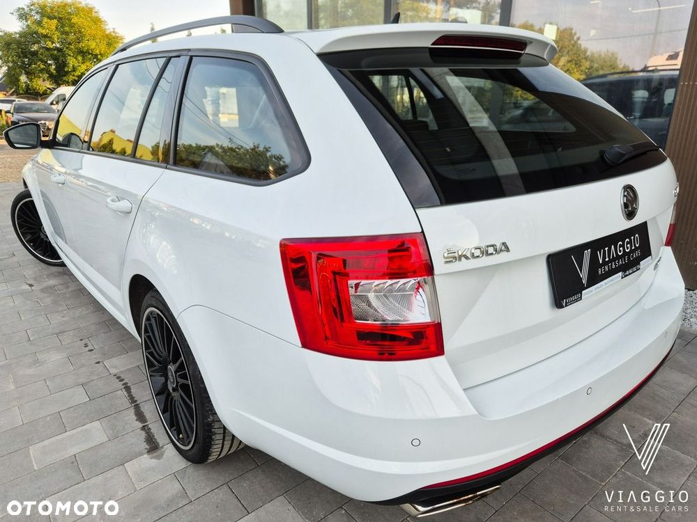 Skoda Octavia 2.0 TDI DSG RS - 3