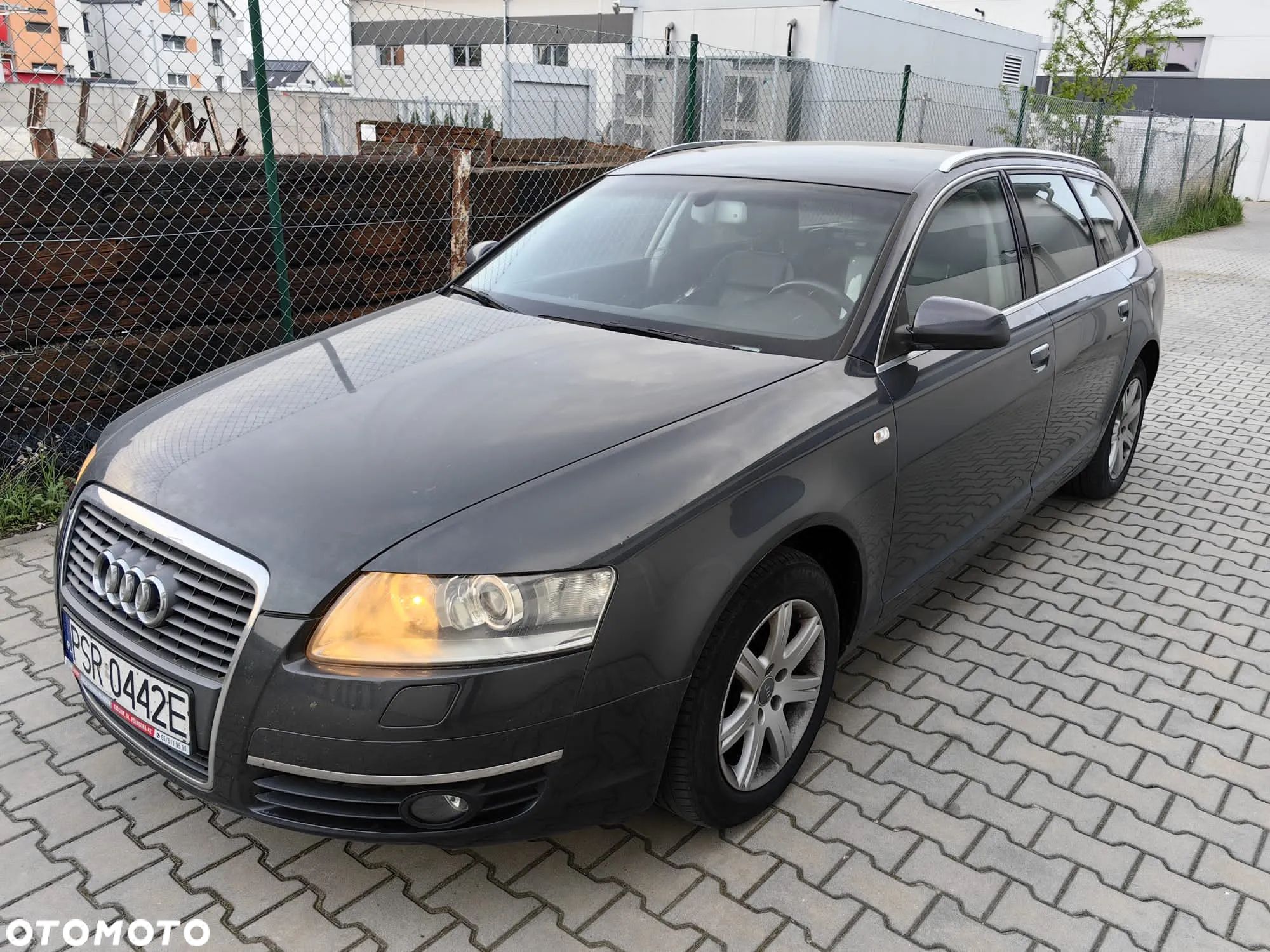 Audi A6 - 1