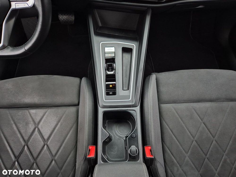 Volkswagen Golf Variant - 18