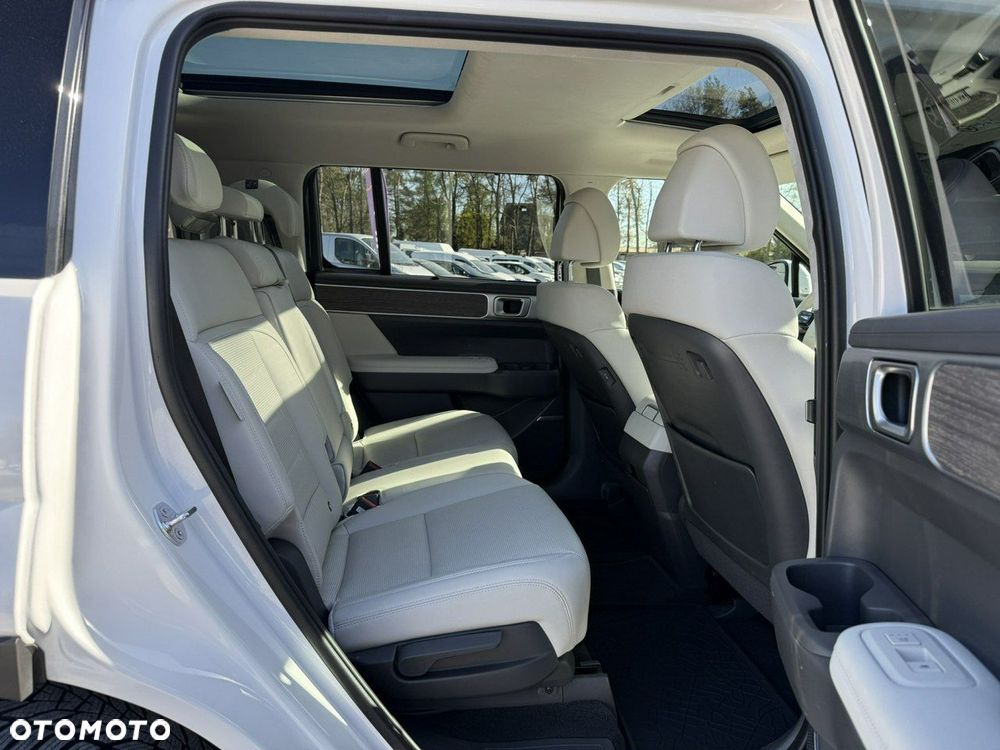 Hyundai Santa Fe - 8