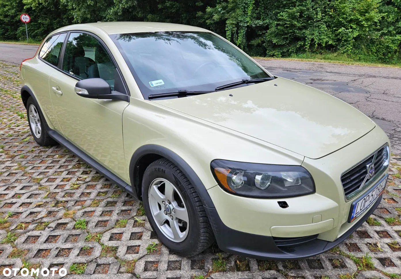 Volvo C30 1.8 Momentum - 3