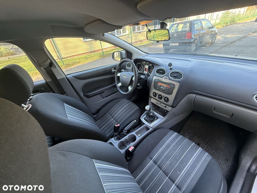 Ford Focus - 7