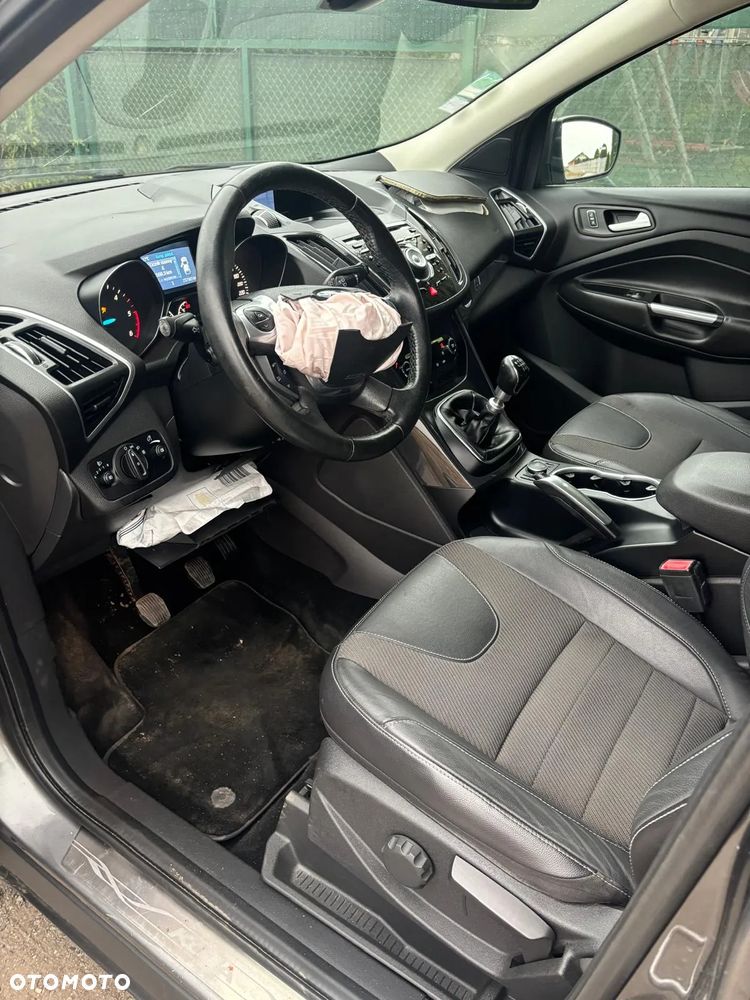 Ford Kuga 2.0 TDCi 2x4 Trend - 10