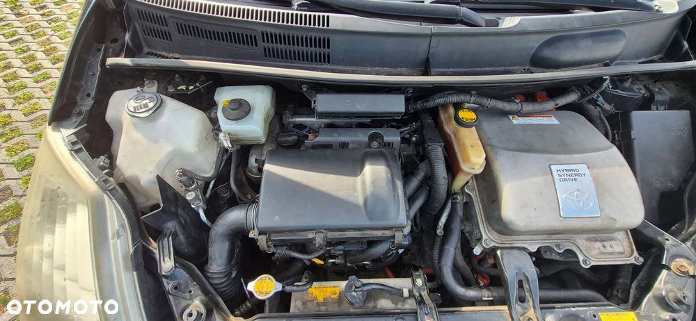 Toyota Prius - 14