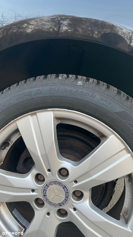 Mercedes-Benz Klasa A 180 CDI Autotronic Avantgarde - 22