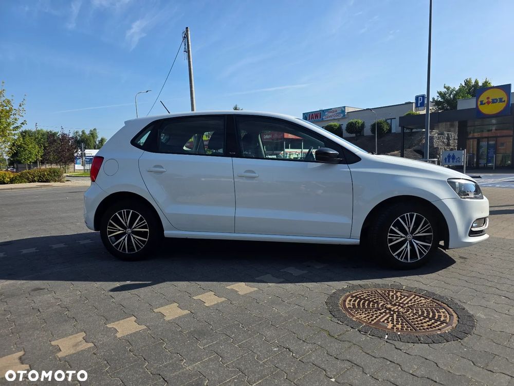 Volkswagen Polo 1.4 TDI Blue Motion Technology Allstar - 5