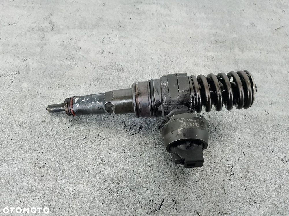 POMPOWTRYSK AUDI A3 8P/8PA/8P7 038130073AG 0414720215  BOSCH 1.9 TDI - 4