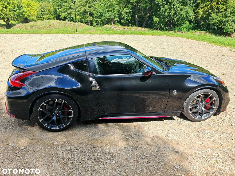 Nissan 370 Z - 11