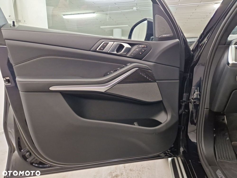 BMW X7 - 14