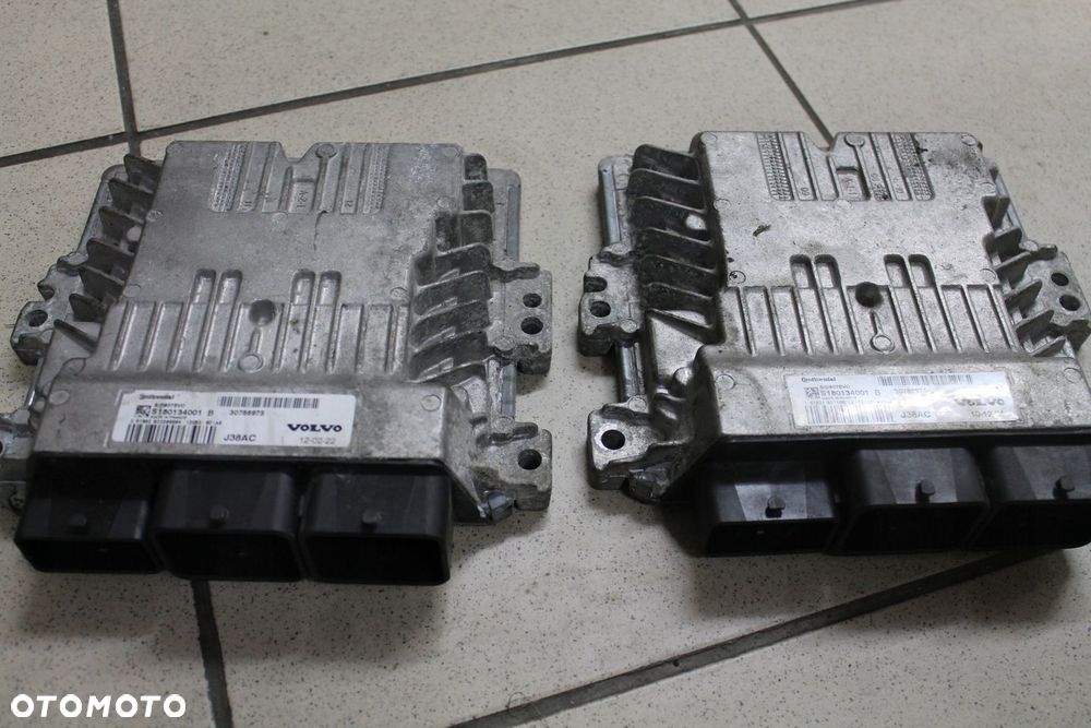 VOLVO V50S40 C30 1.6D2 KOMPUTER STEROWNIK 30788975 - 3