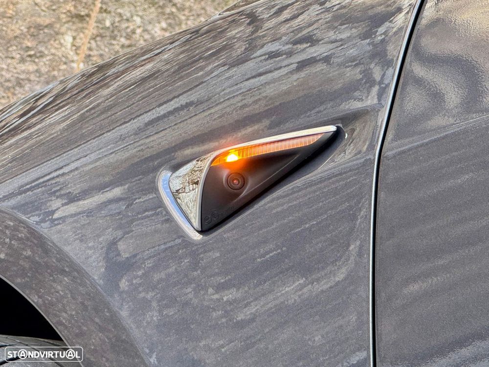 Tesla Model 3 Performance Dual Motor AWD - 22