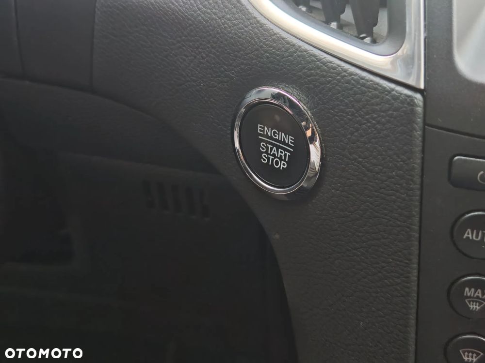 Ford S-Max 2.0 TDCi Titanium PowerShift - 28