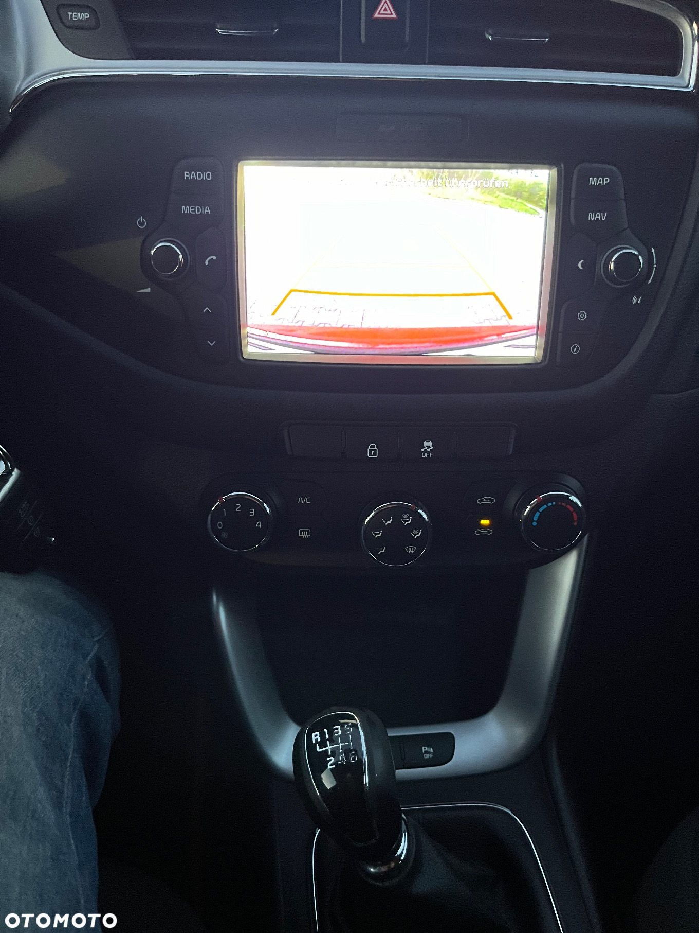 Kia Ceed 1.6 GDI SW Dream Team Edition - 23
