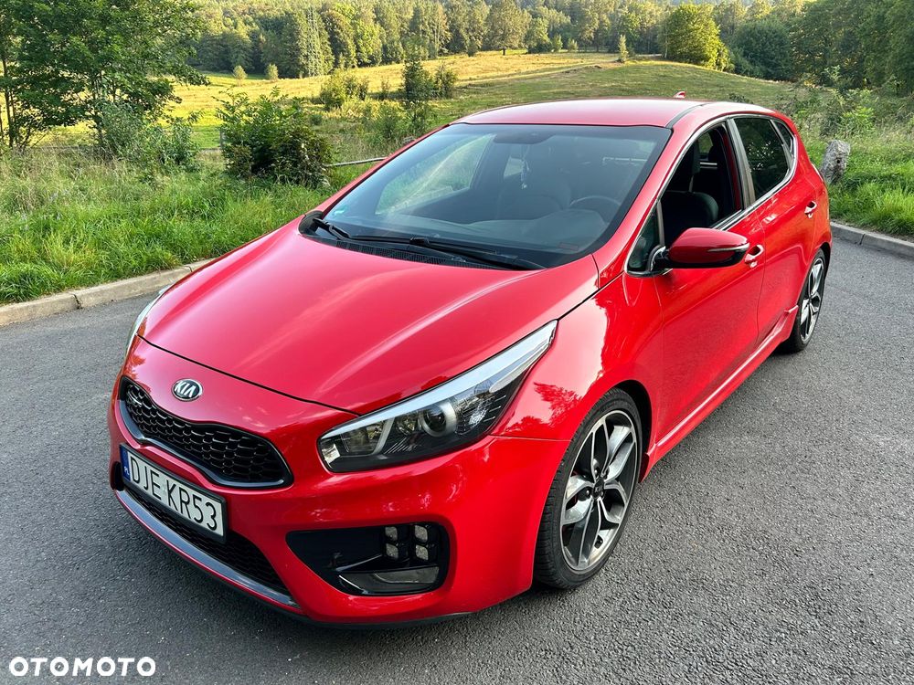 Kia Ceed 1.6 T-GDI GT - 10