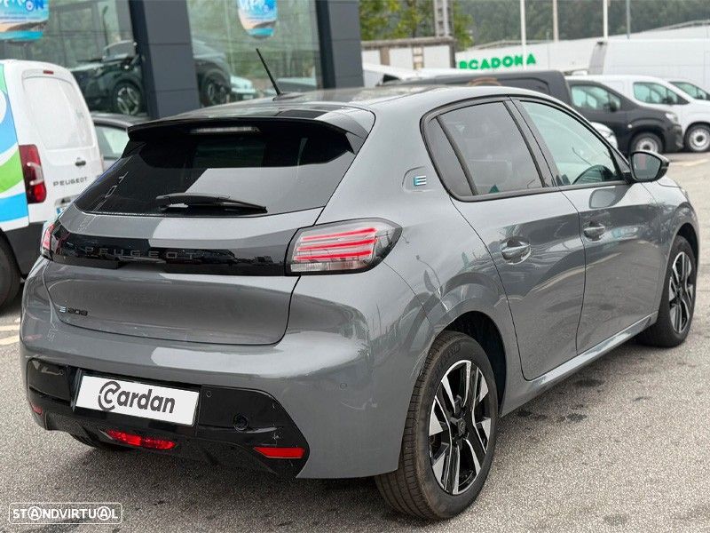 Peugeot e-208 50 kWh Allure - 5