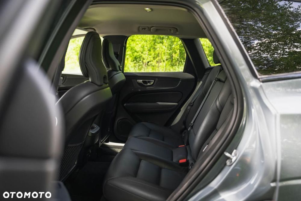 Volvo XC 60 - 23
